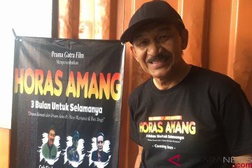 Cok Simbara perlihatkan kepiawaian bahasa Batak di "Horas Amang"