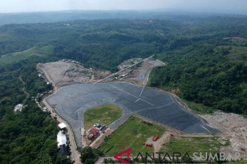 Pemerintah perlu genjot investasi jangan bergantung konsumsi domestik