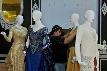 Hari ini masih ada pameran pernikahan hingga batik