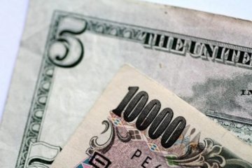 Melemah tipis, dolar diperdagangkan di paruh atas 111 yen