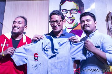 Peluncuran merchandise thesandiuno