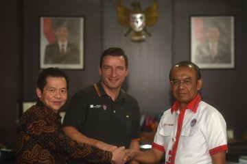 Kunjungan Vladimir Smicer ke Jakarta
