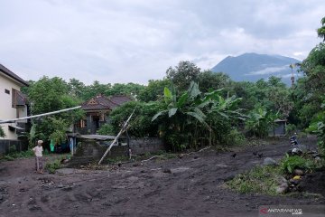 Pascabanjir lahar hujan Gunung Agung