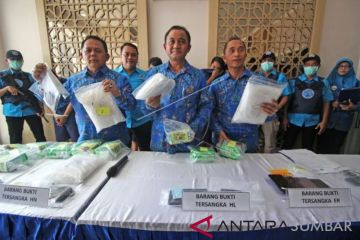 PENGUNGKAPAN NARKOBA JARINGAN MADURA-DUMAI