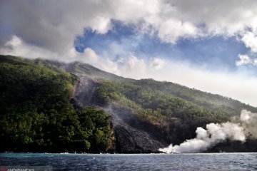 Aktivitas vulkanik Gunung Karangetang belum stabil