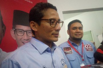 Sandiaga Uno ajak generasi milenial Karawang jadi solusi permasalahan ekonomi