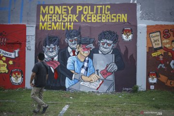 Mural bertema Pemilu Tahun 2019