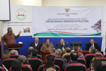 Kelas Bahasa Indonesia dibuka di Palestina untuk pertama kalinya