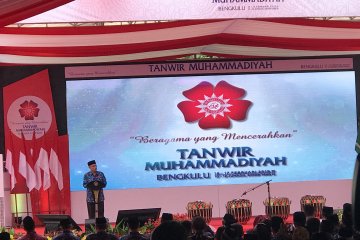 Di hadapan Jokowi, peserta Tanwir Muhammadiyah dilarang berfoto dengan aksi jari