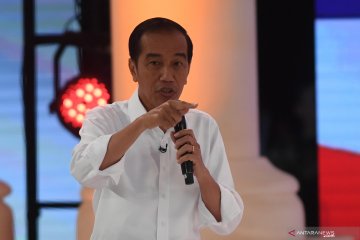 Jokowi sebut adanya lahan luas milik Prabowo