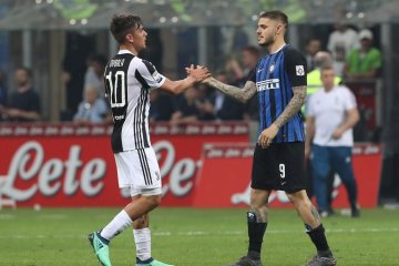 Lepas Lukaku, United datangkan Dybala atau Icardi