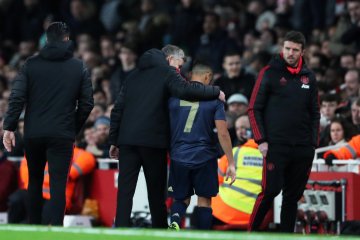 Solskjaer sebut Sanchez seperti "botol saus tomat"