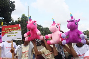 Aksi Save Unicorn