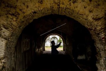 Wisata Benteng Fort Willem I