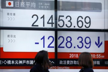 Bursa Tokyo dibuka rontok, setelah saham-saham Wall Street jatuh