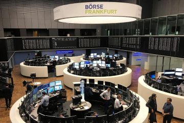 Bursa Efek Frankfurt melambung, Indeks DAX-30 ditutup naik 90,36 poin