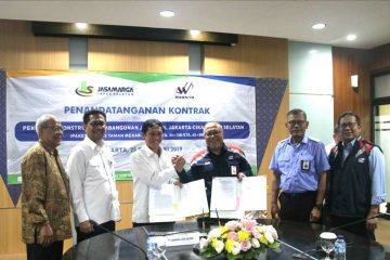 Waskita Karya tanda tangani kontrak pembangunan Tol Jakarta-Cikampek Selatan