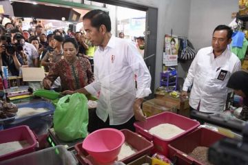 Presiden tinjau Pasar Pelemgading