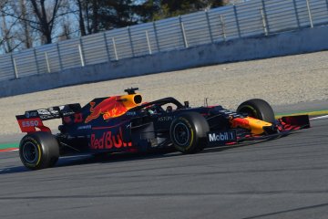 Red Bull jalani hari produktif dengan Honda di Catalunya
