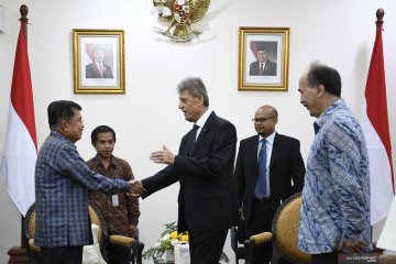 Indonesia hapus bea masuk kurma dan zaitun asal Palestina