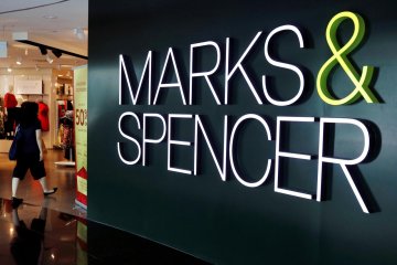 Bursa Inggris jatuh, saham Marks & Spencer anjlok 12,47 persen