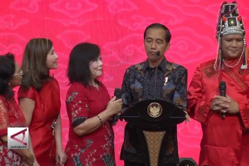 Ada gelak tawa Jokowi bersama warga tionghoa