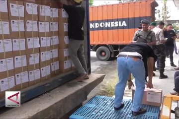 Surat suara KPU Aceh tiba di Medan