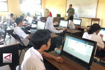 Persiapkan Diri, Siswa Ikuti Simulasi UNBK