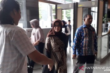 Eni Saragih terima divonis 6 tahun penjara