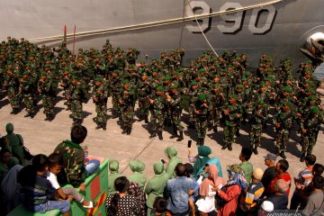 Pangdam XIV Hasanuddin lepas ratusan prajurit pengamanan Trans Papua
