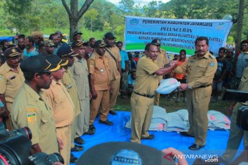 Sebanyak 11 kampung di Jayawijaya terima 22 ton rastra
