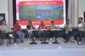 Pemeran Dilan 1991 sapa penggemar di Palembang