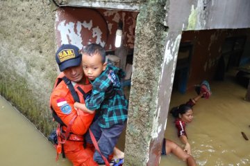 Tinggi genangan banjir di Baleendah, Bandung, sampai 2,8 meter