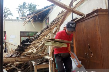Wabup Karangasem tinjau bangunan TK di Nongan ambruk