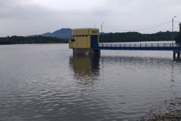 Air Waduk Pacal Bojonegoro Dikeluarkan Akibat Penuh