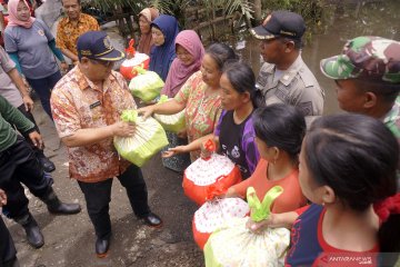 Bantuan untuk korban banjir Tulungagung disalurkan