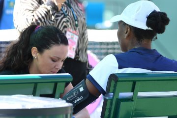 Meski kurang sehat, Venus lolos ke putaran kedua Indian Wells