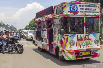 Pataka relay Milenial Road Safety tiba di Karawang