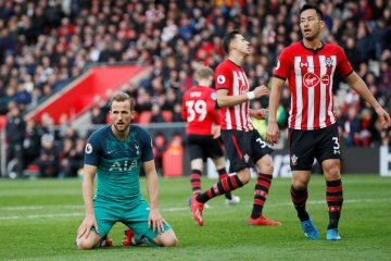 Sempat tertinggal, Southampton bangkit dan hajar Spurs 2-1