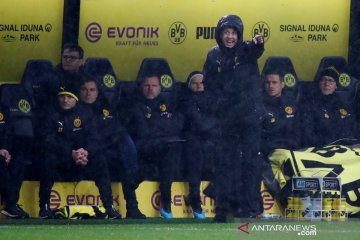 Favre keluhkan sulitnya cari celah lawan Stuttgart yang "parkir bus"