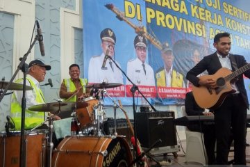Menteri PUPR main drum di Banda Aceh