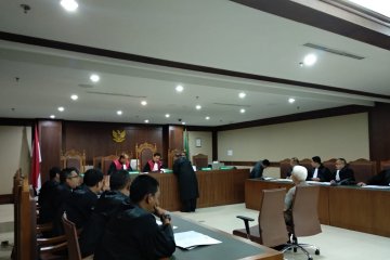 Asisten pribadi Menpora disebut atur "fee" dari KONI