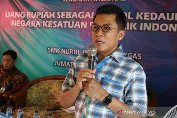 Anggota DPR puji Presiden Jokowi setarakan gaji perangkat desa