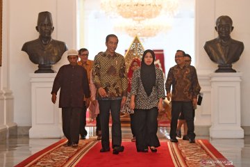 Presiden Joko Widodo terima Siti Aisyah di Istana Merdeka