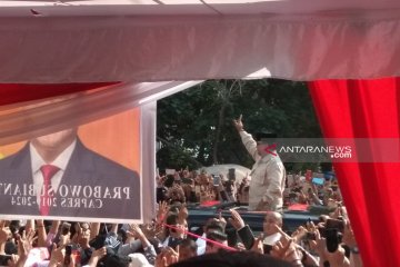 Prabowo janjikan listrik dan sembako murah di Bengkulu