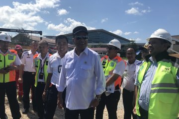 Menhub targetkan pengembangan Bandara Depati Amir rampung 2020