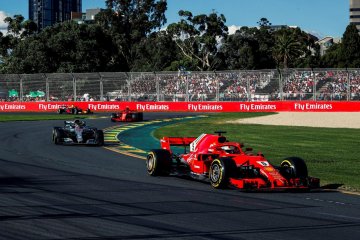 Pratinjau - Ferrari siap tebar ancaman ke Mercedes di seri pembuka F1