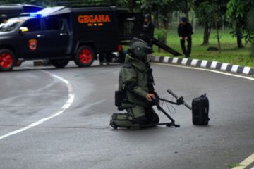 Latihan penanggunalangan keadaan darurat Bandara