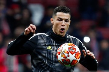 Ronaldo disebut penyundul bola terhebat
