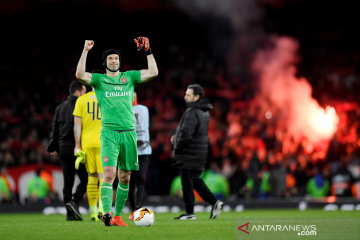 Cech ingin pensiun dengan juarai Liga Europa bersama Arsenal